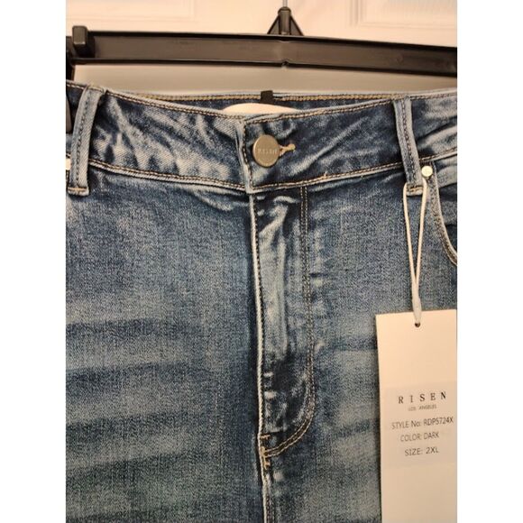 NWT...Risen Los Angeles High Rise Jeans with Flare Legs 2XL - Picture 13 of 16